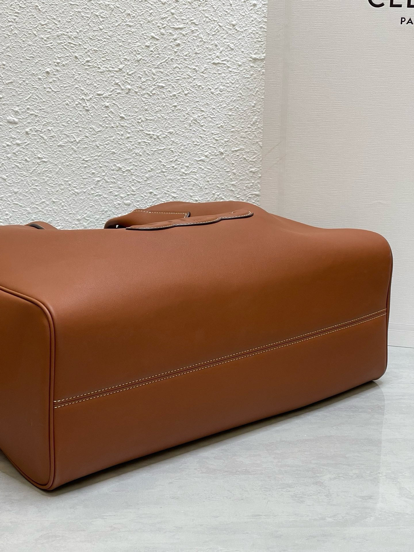 Celine Cabas Drawstring Cuir Triomphe - Image 4