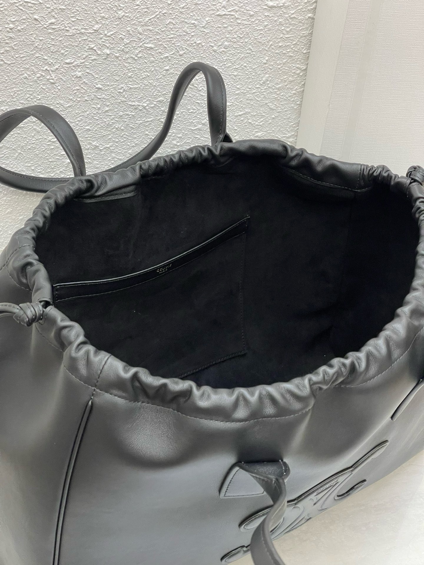 Celine Cabas Drawstring Cuir Triomphe - Image 7