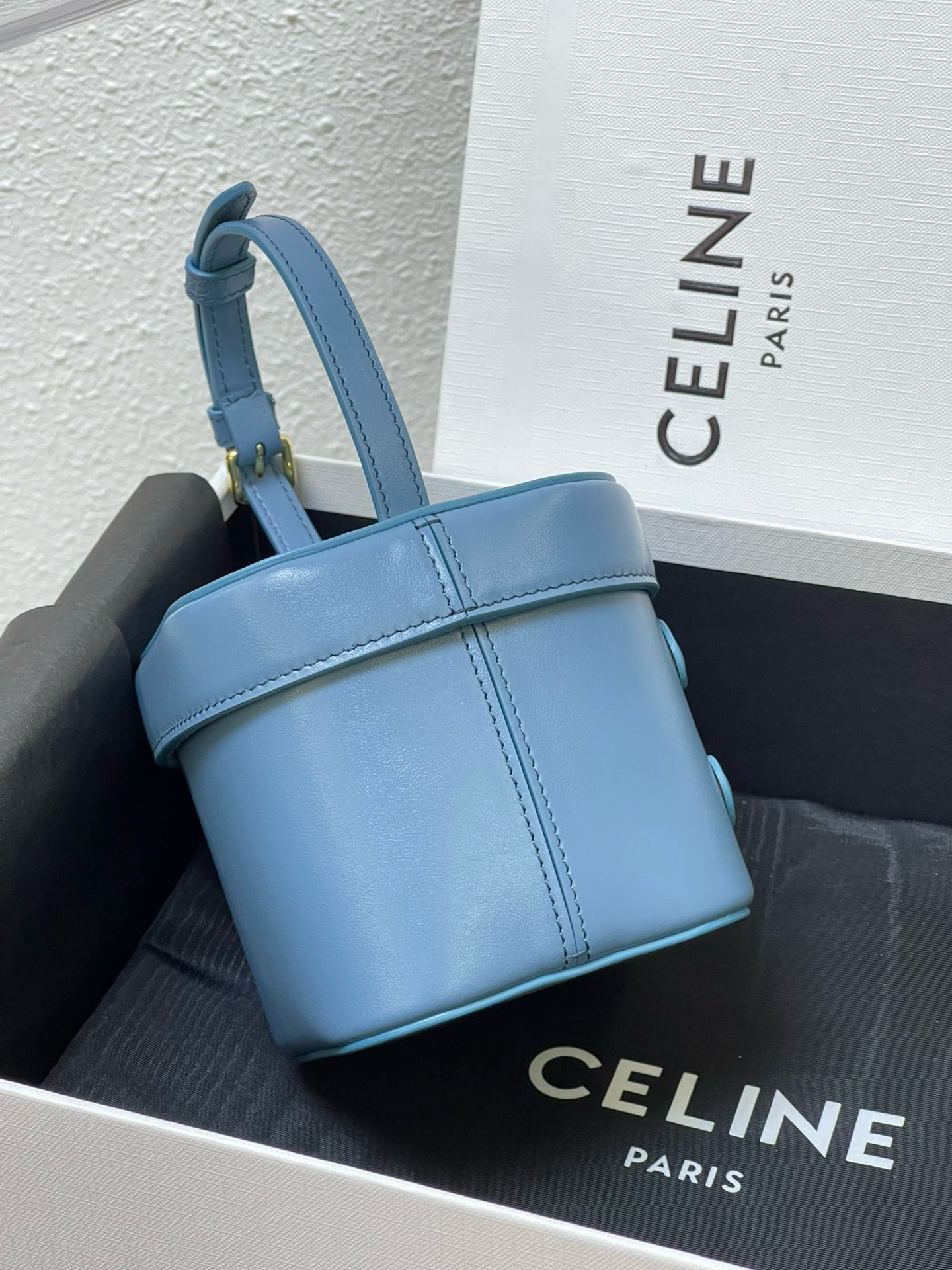 Celine Small Cuir Triomphe Box Crossbody Bag - Image 3
