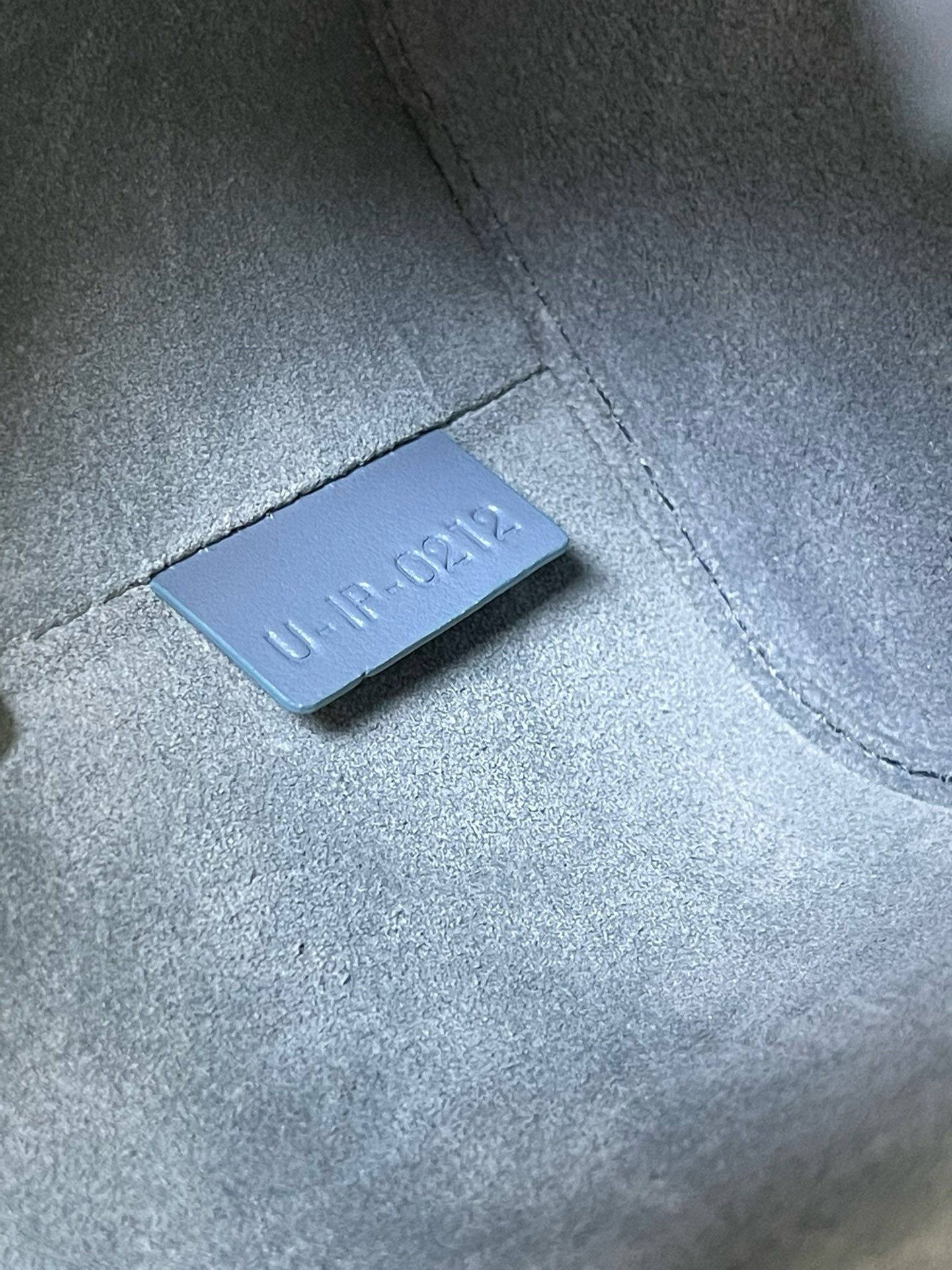 Celine Small Cuir Triomphe Box Crossbody Bag - Image 9