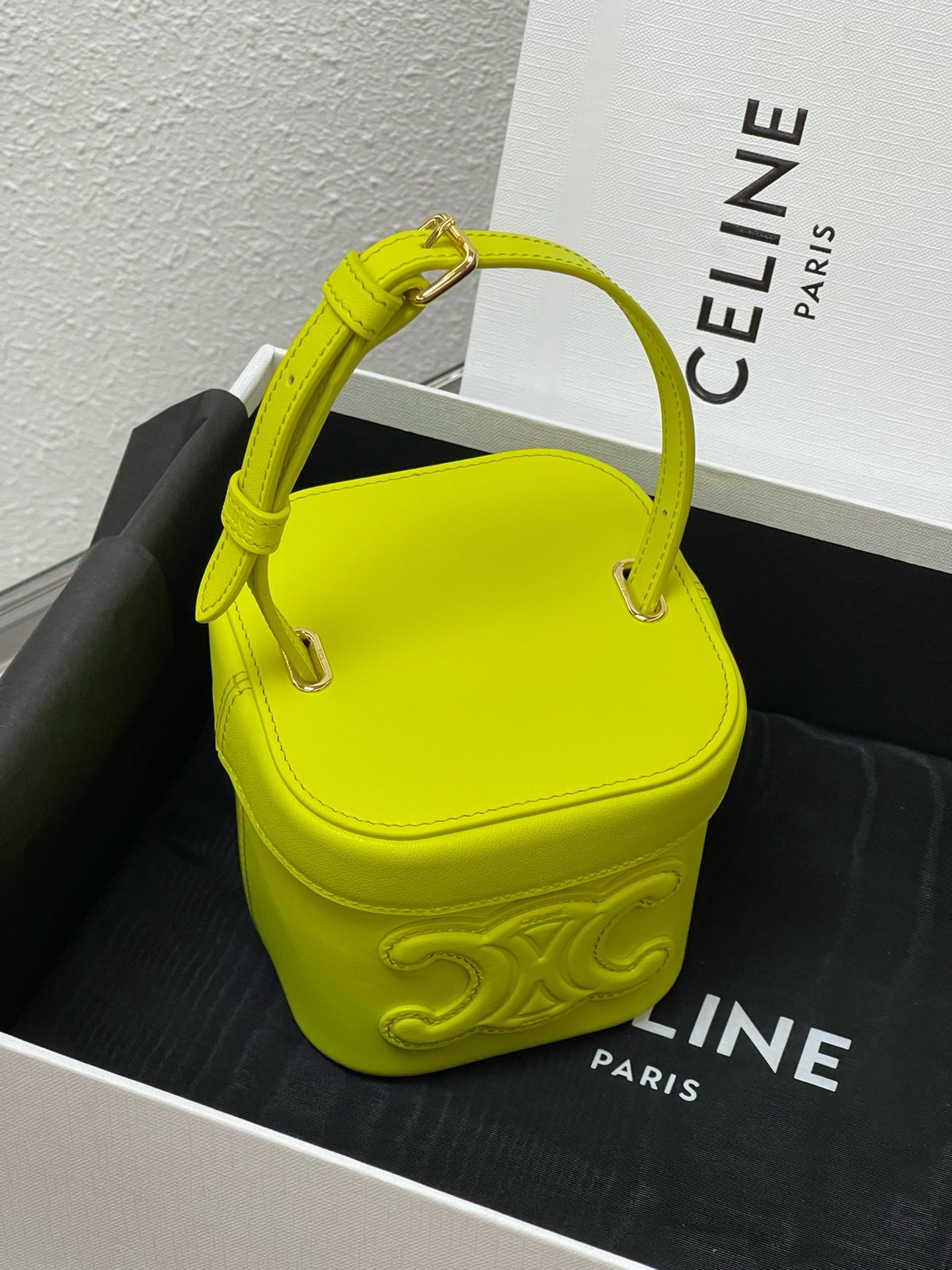 Celine Small Cuir Triomphe Box Crossbody Bag - Image 4