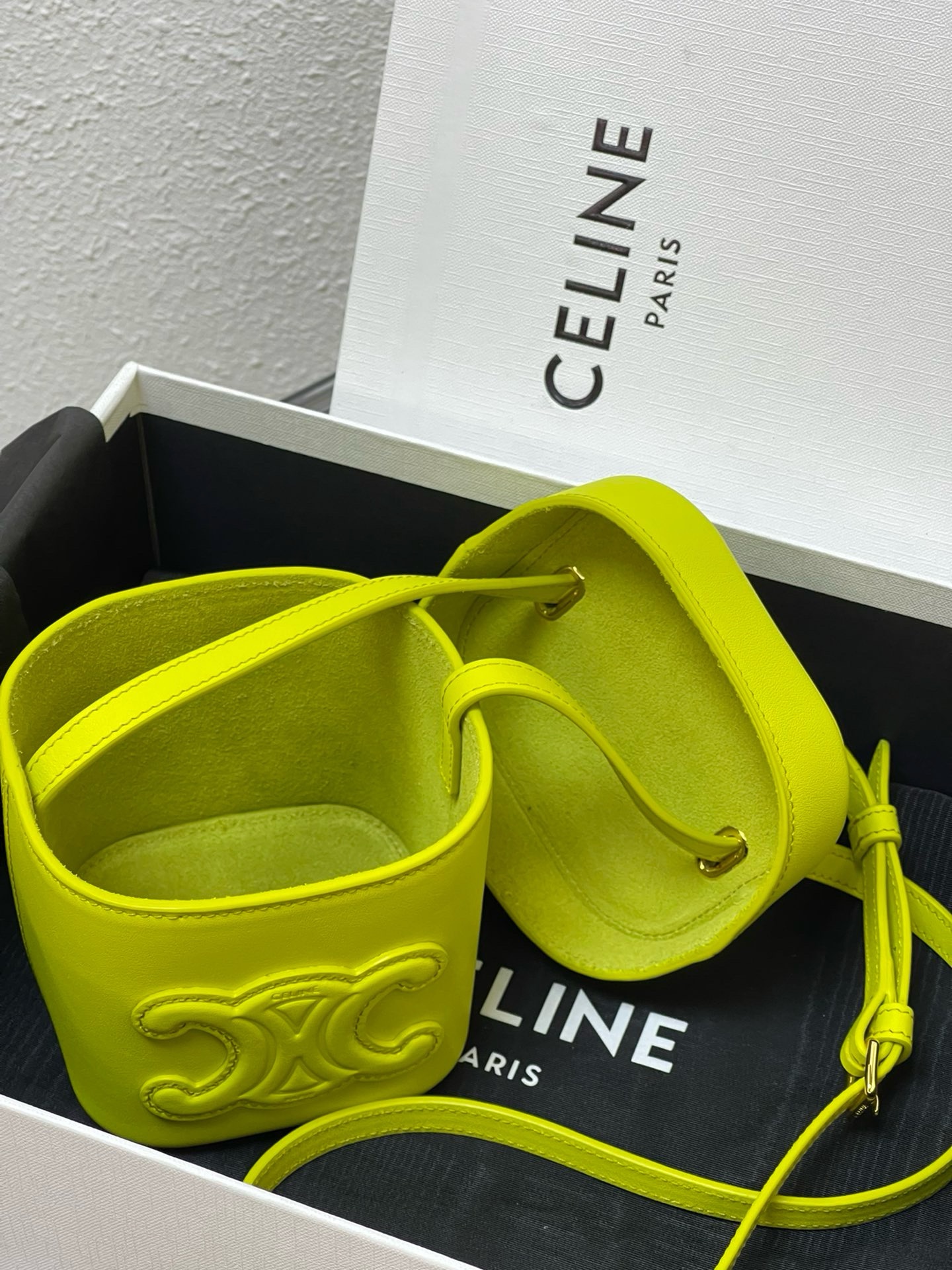 Celine Small Cuir Triomphe Box Crossbody Bag - Image 5