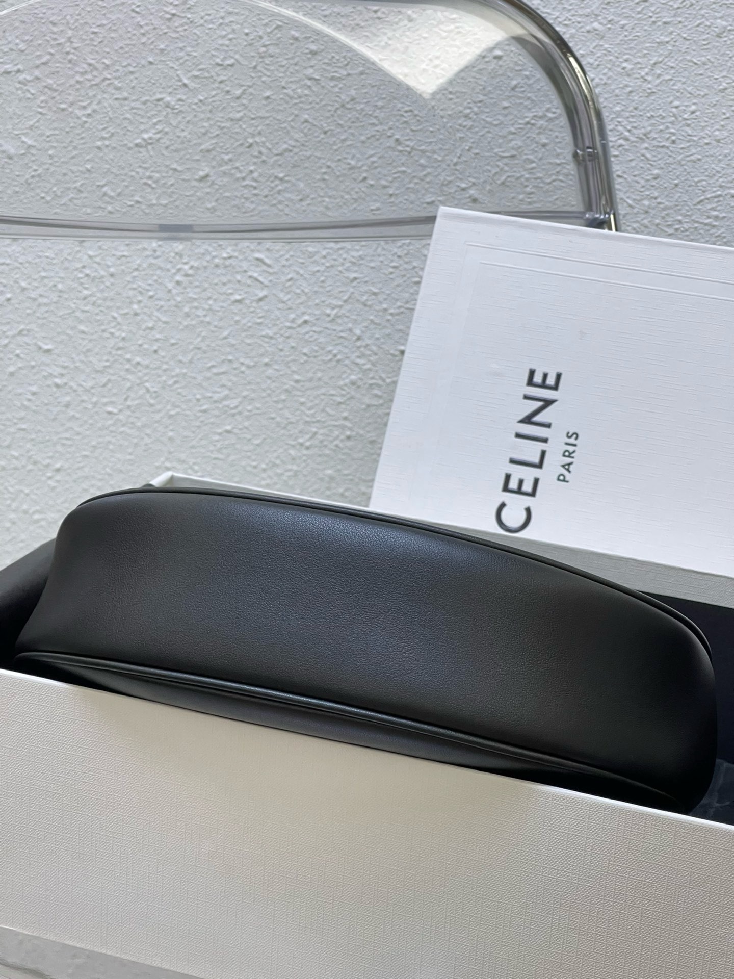 Celine Ava - Image 6