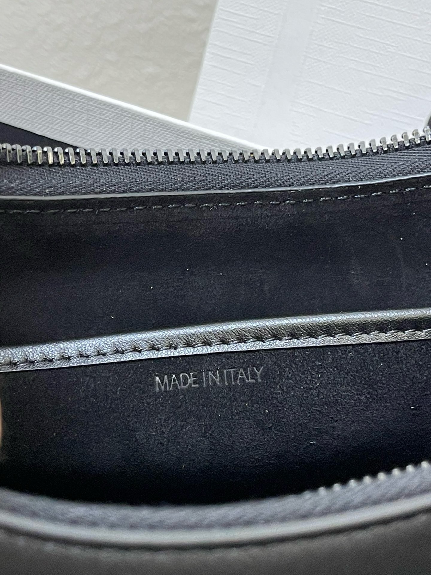 Celine Ava - Image 8