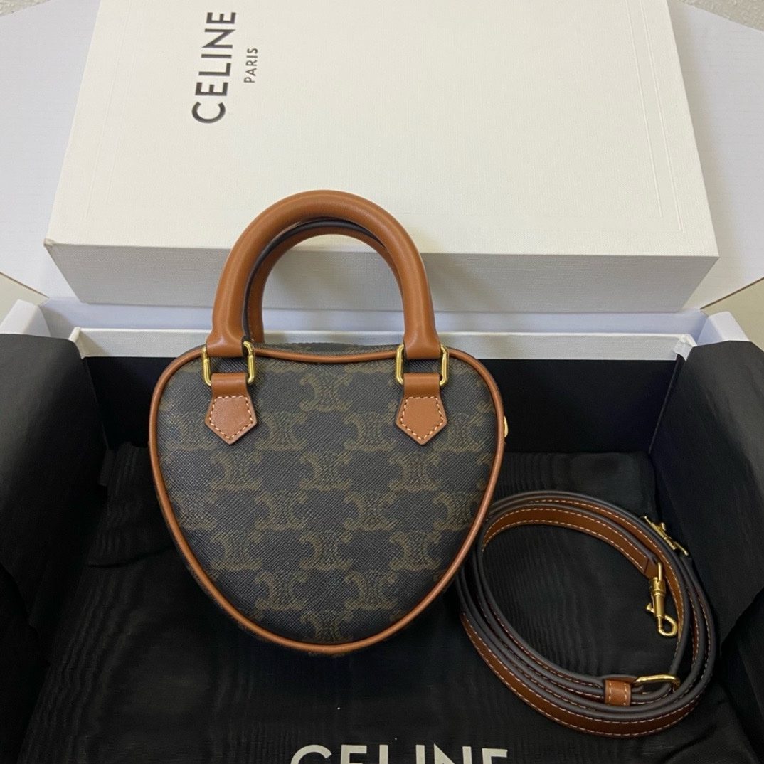 Celine Triomphe - Image 2