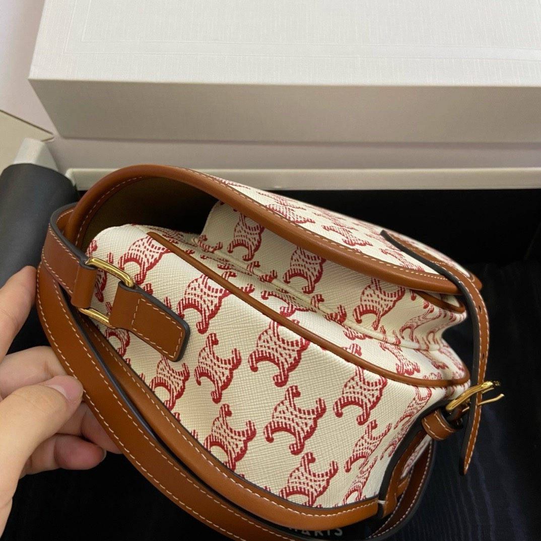 Celine Folco - Image 4