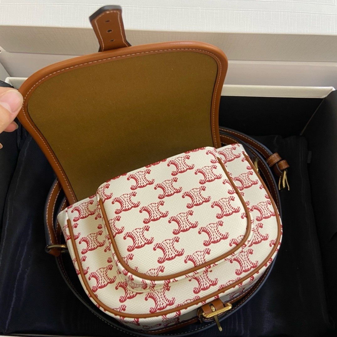 Celine Folco - Image 7