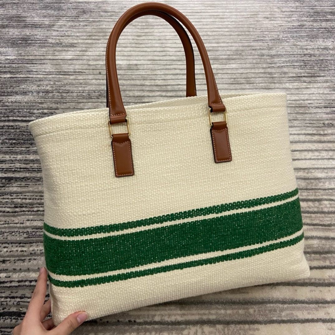 Celine Cabas - Image 2