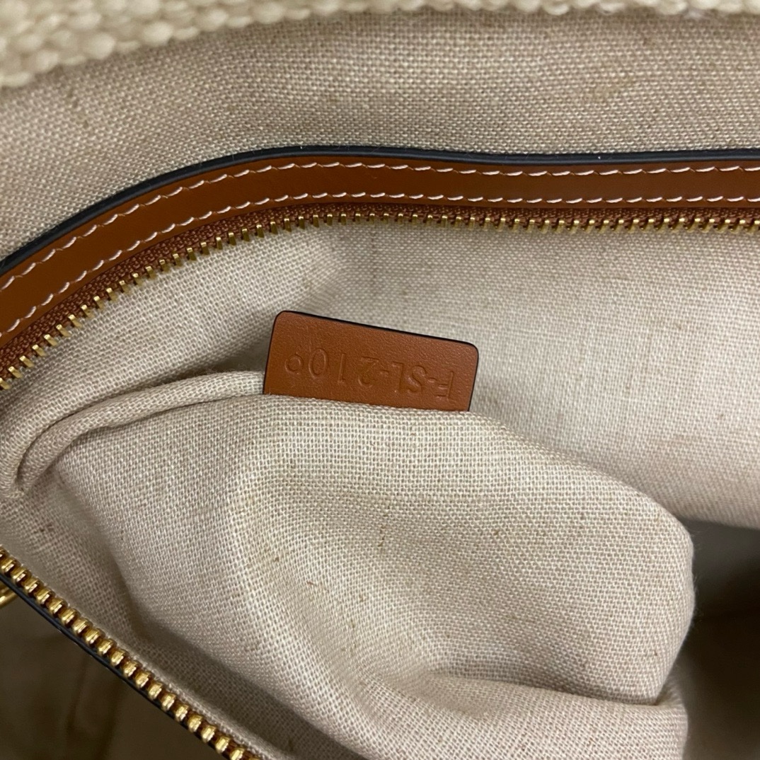 Celine Cabas - Image 8