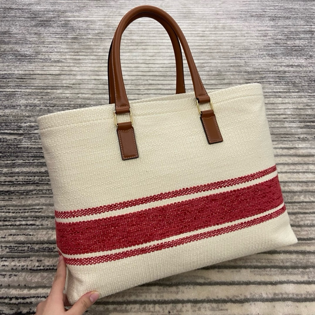 Celine Cabas - Image 2