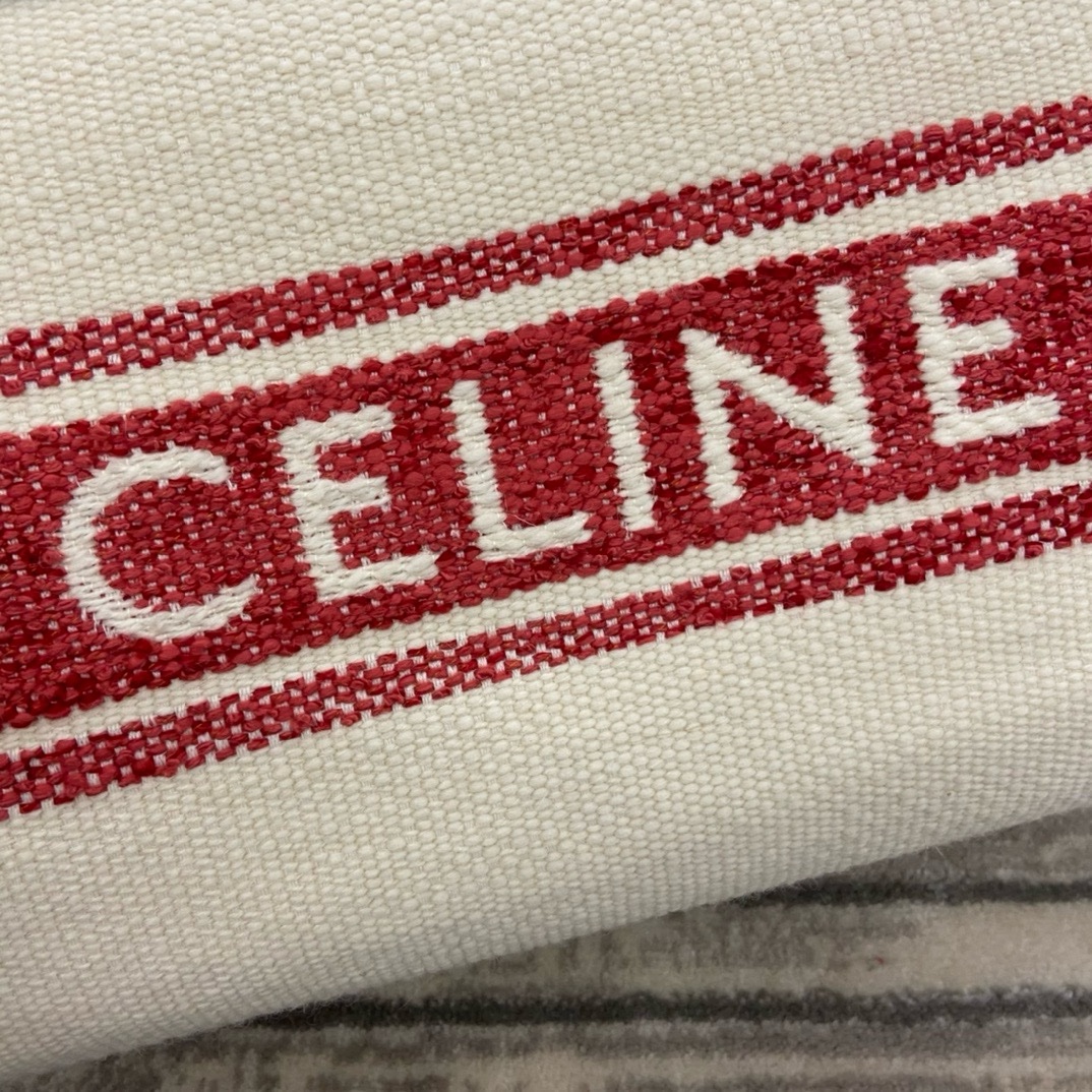 Celine Cabas - Image 3