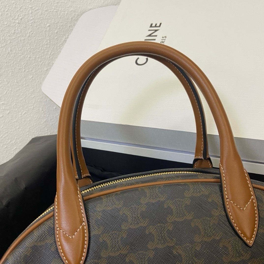 Celine Boston - Image 3