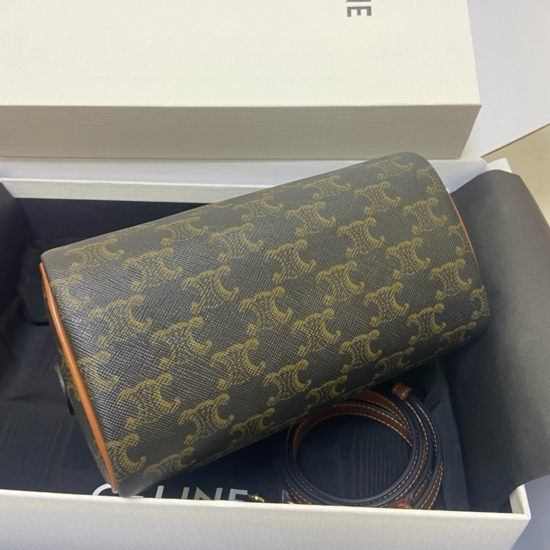 Celine Boston - Image 5