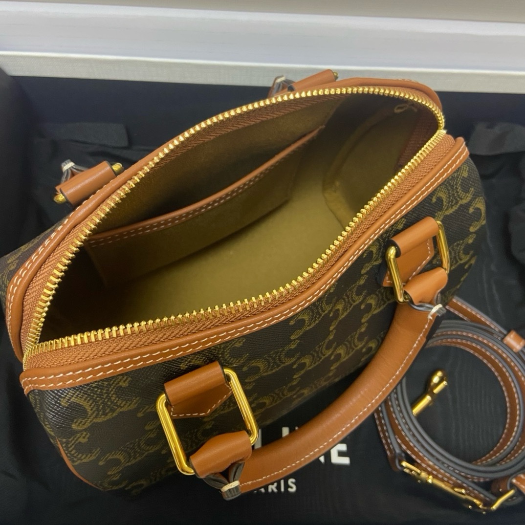 Celine Boston - Image 7