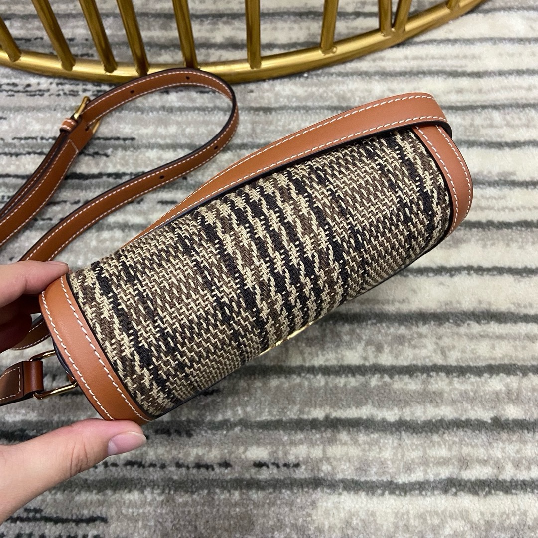 Celine Triomphe - Image 3