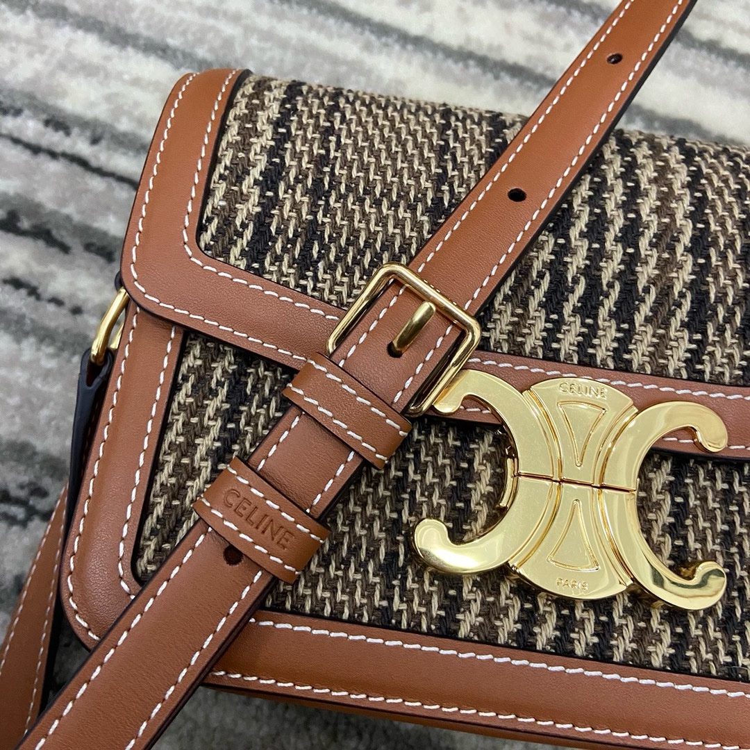 Celine Triomphe - Image 6