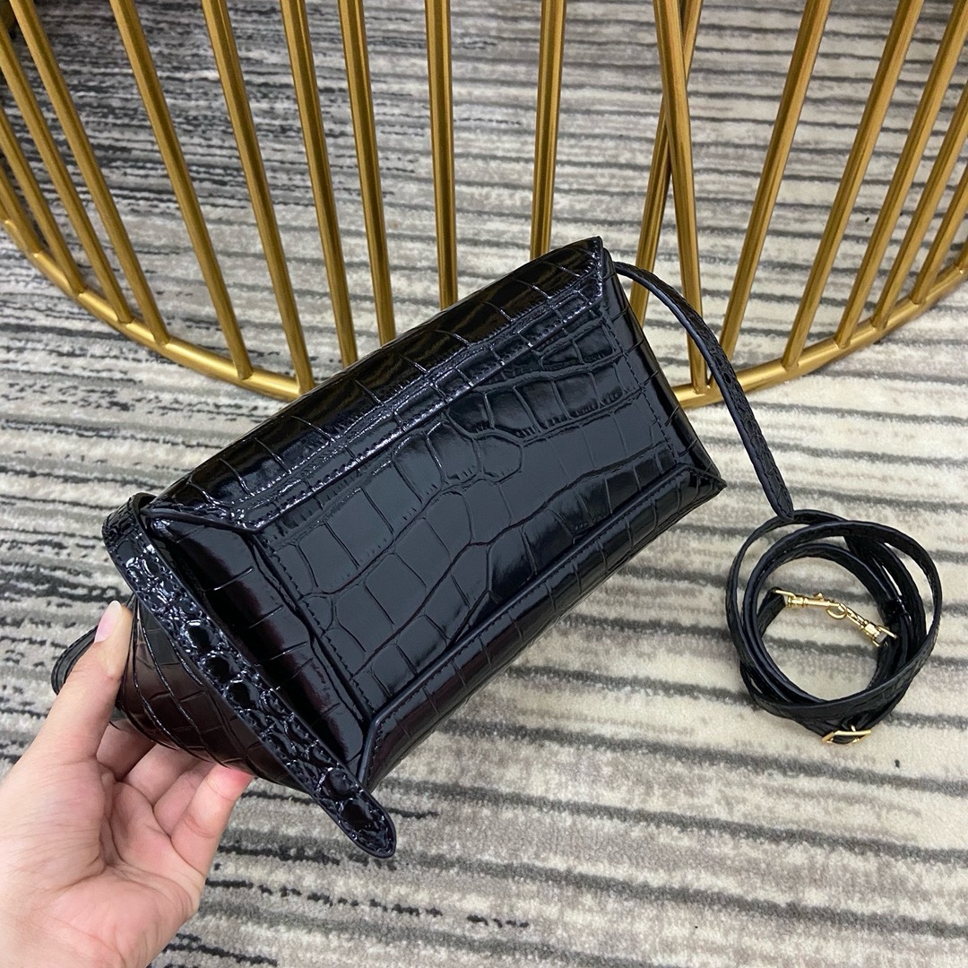 Celine Catfish - Image 3