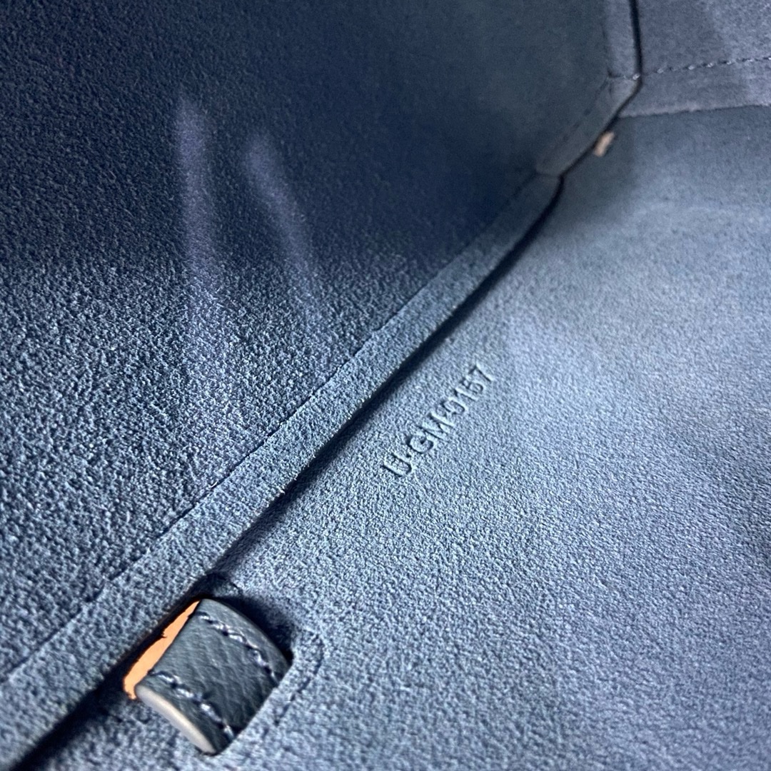 Celine Catfish - Image 9