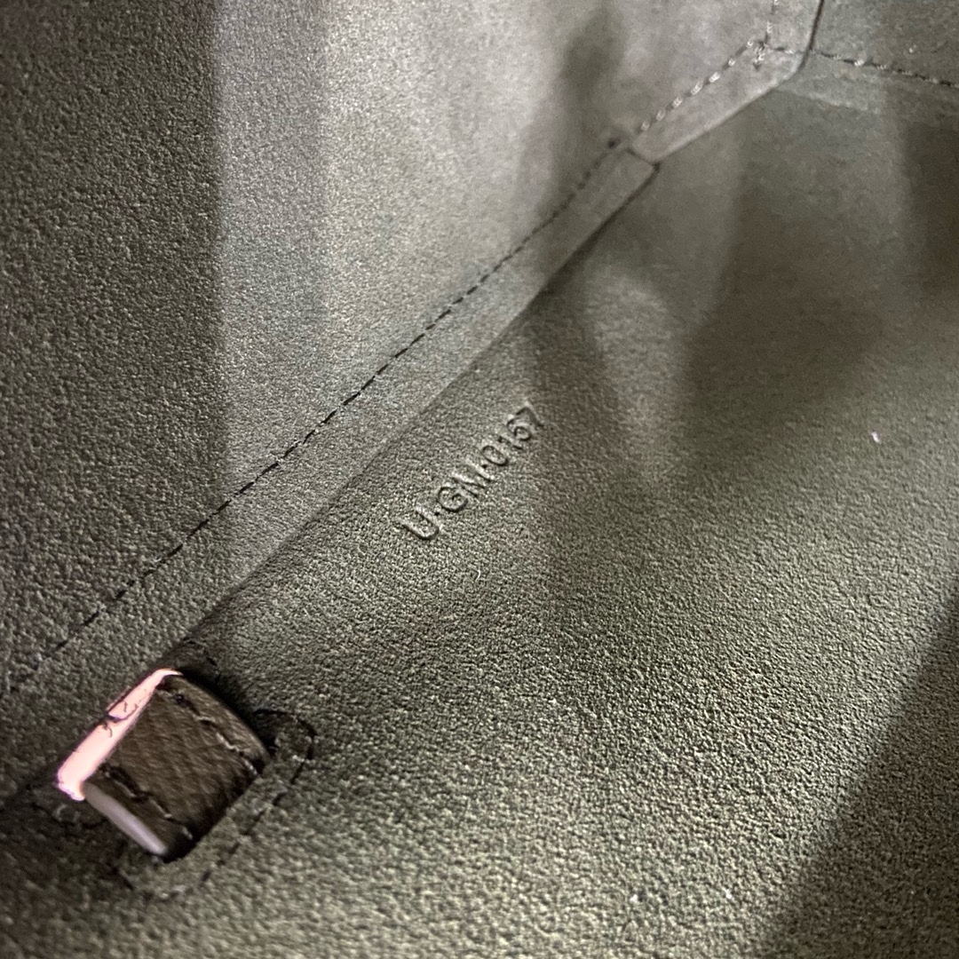 Celine Catfish - Image 8