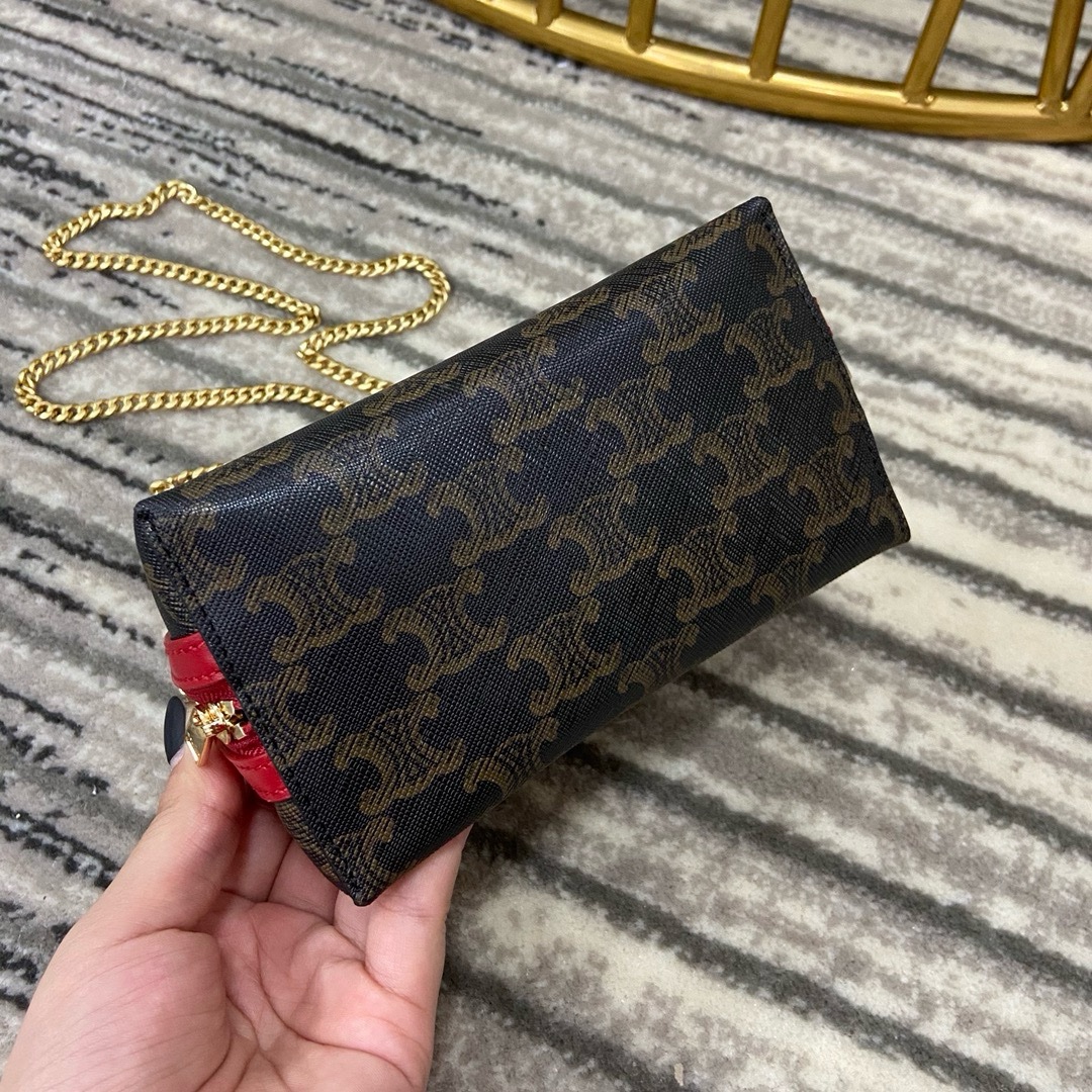 Celine Triomphe - Image 4