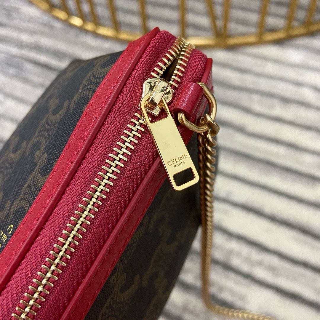 Celine Triomphe - Image 6