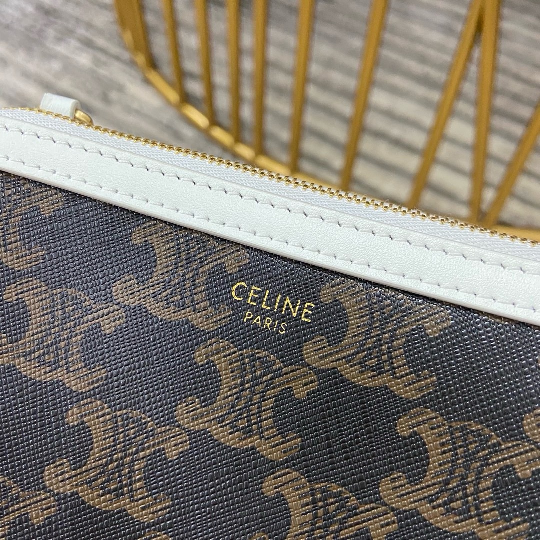 Celine Triomphe - Image 5