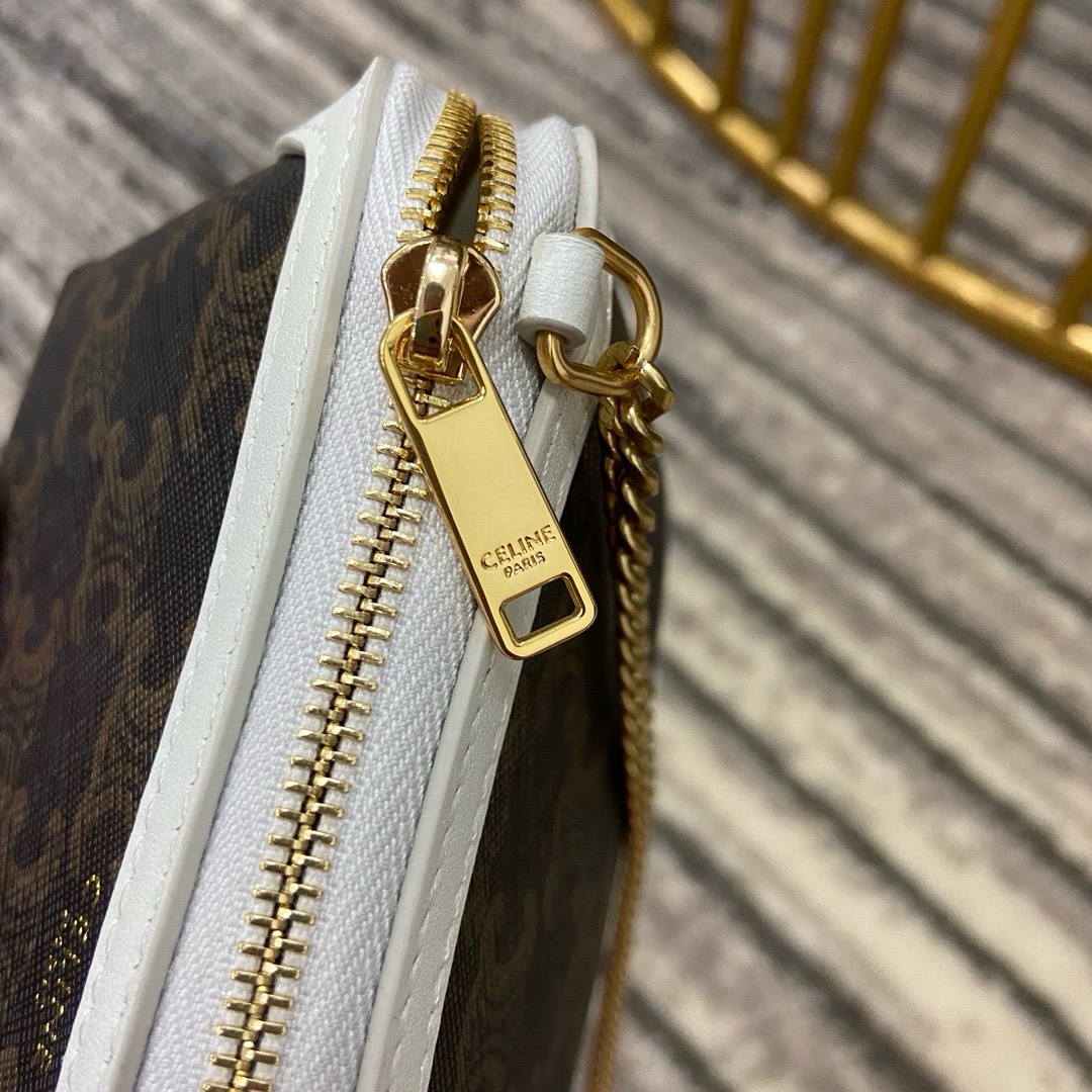 Celine Triomphe - Image 6