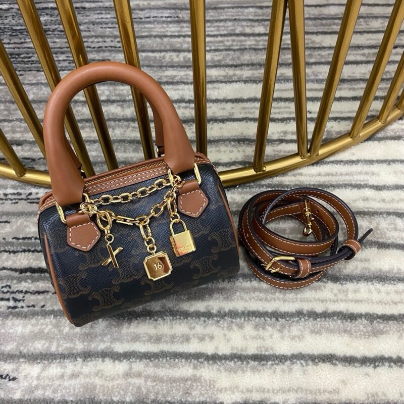 Celine Triomphe mini