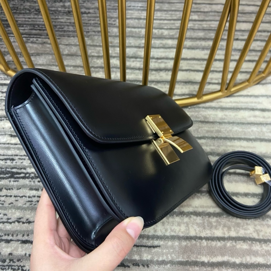 Celine Classic Bag - Image 3