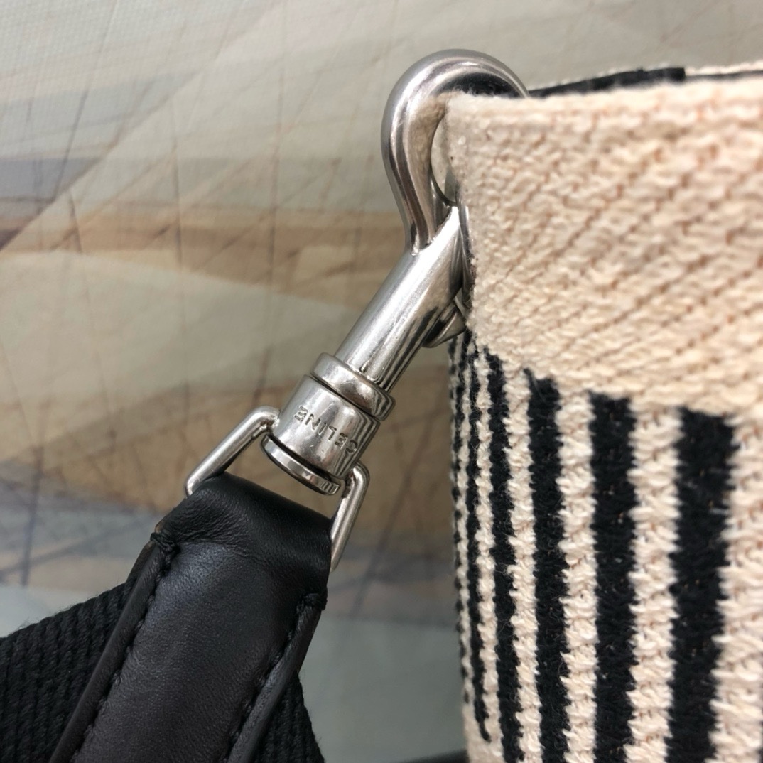Celine Sangle Bucket Bag - Image 8