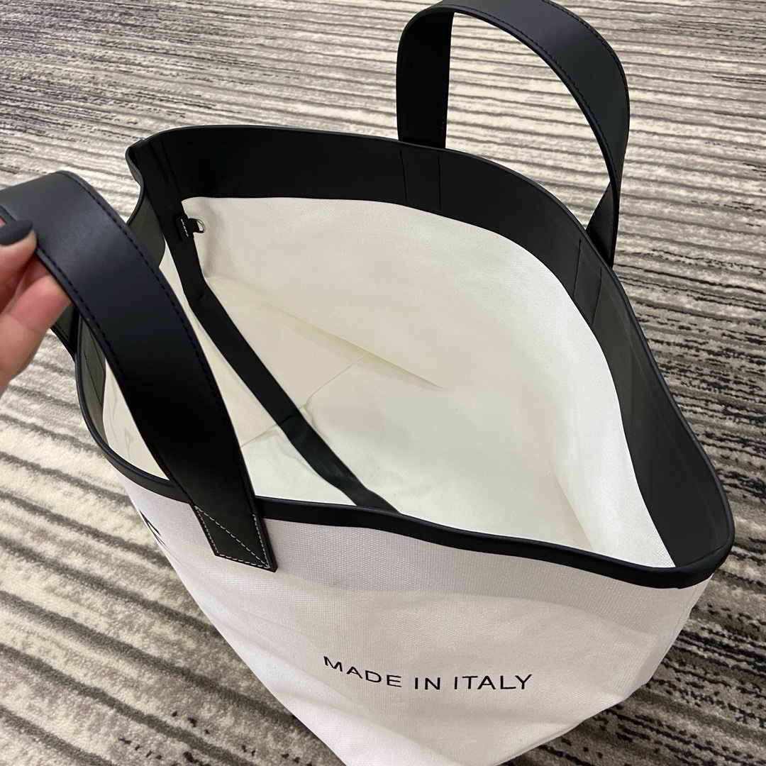 Celine Textured Canvas Bucket Bag - Image 3