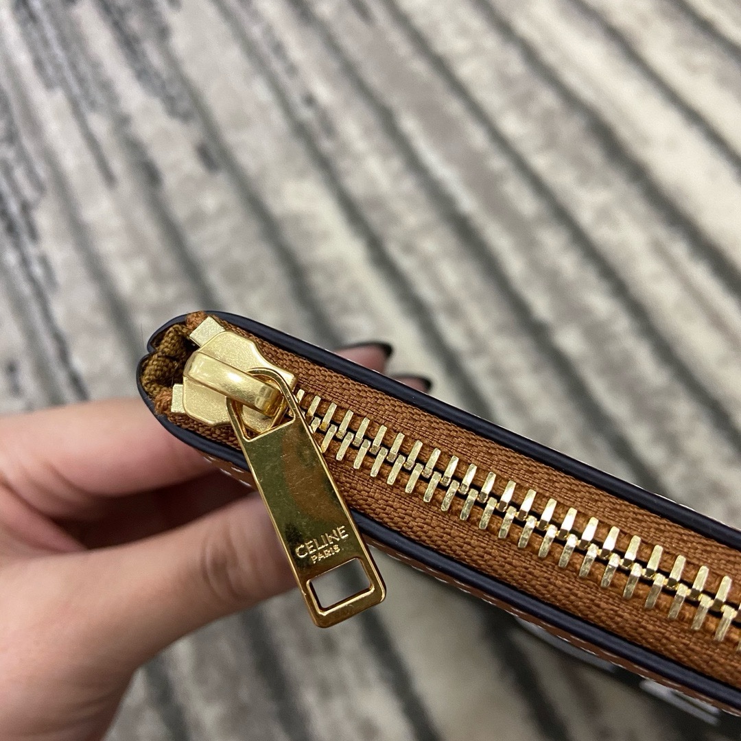 Celine Clutch - Image 7