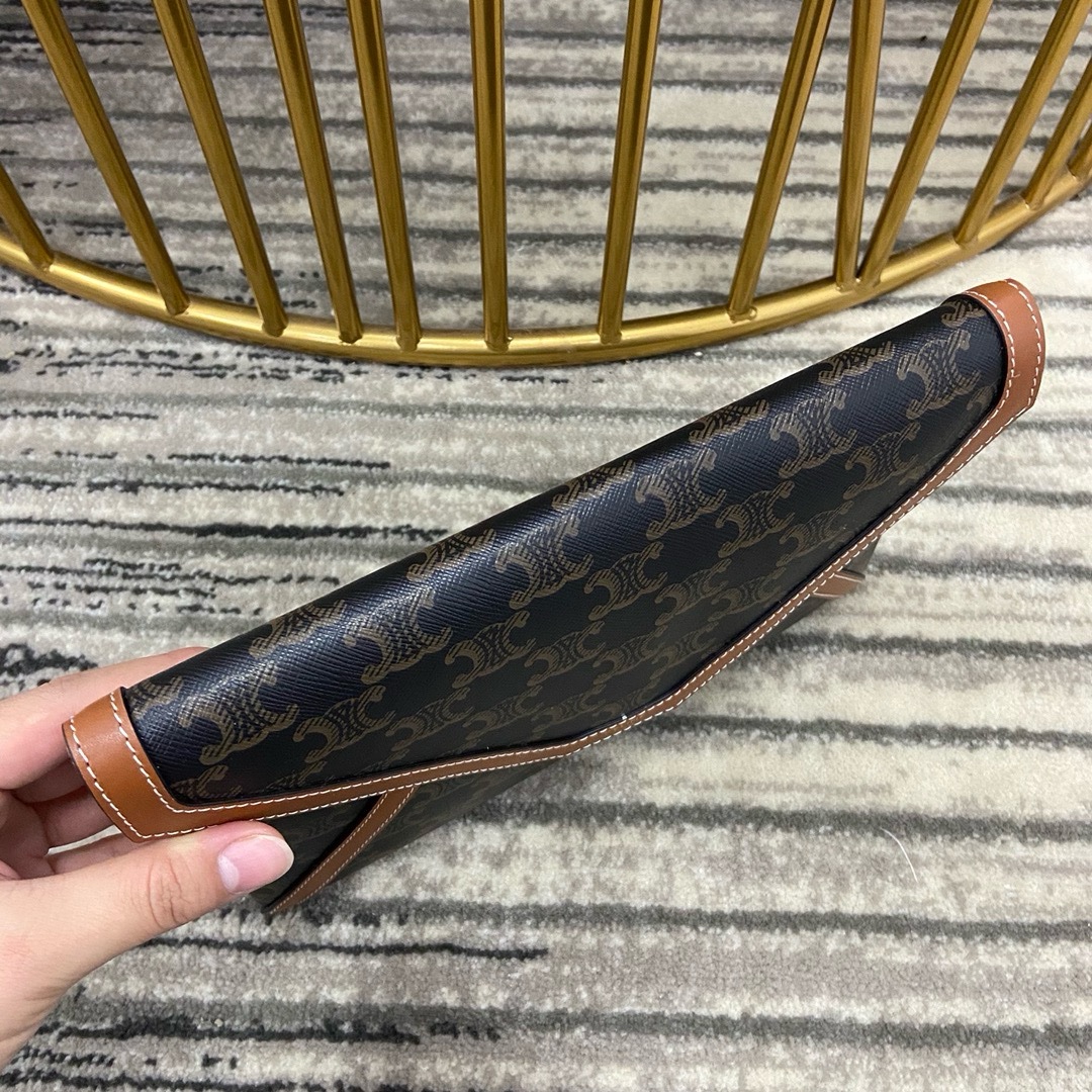 Celine Clutch - Image 4