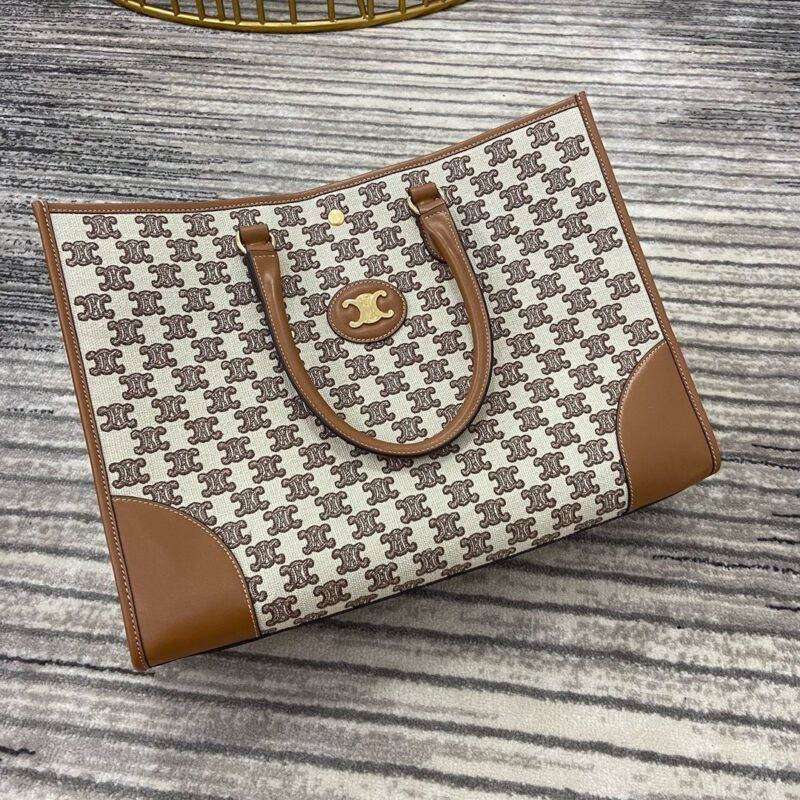 Celine Triomphe Horizontal Cabas Tote