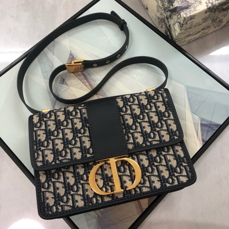 Dior 30 Montaigne Bag