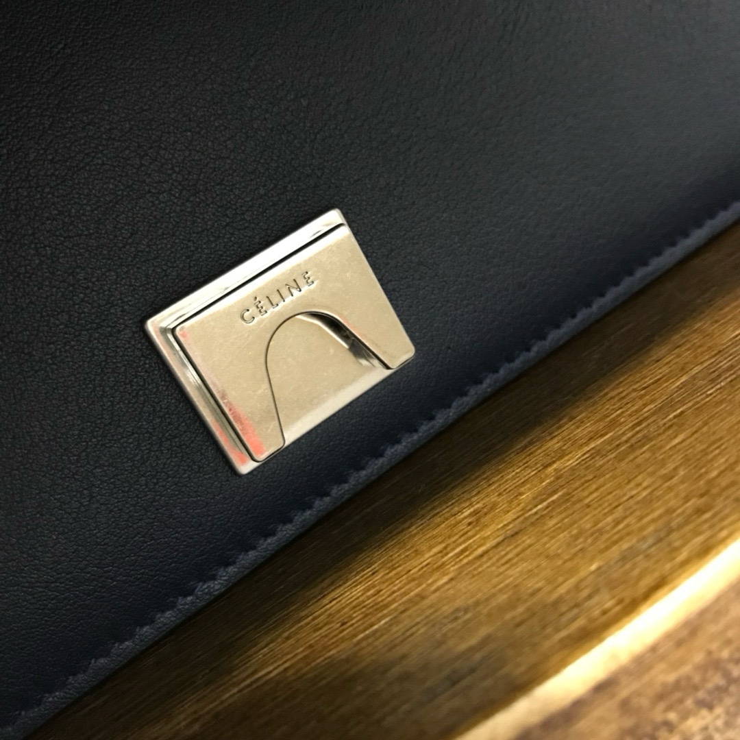 Celine Frame - Image 6