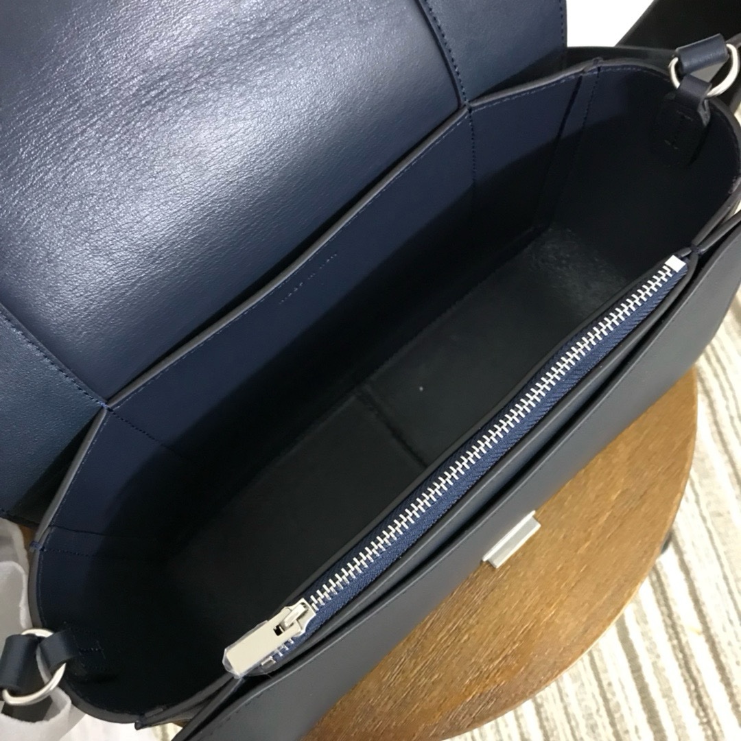 Celine Frame - Image 7