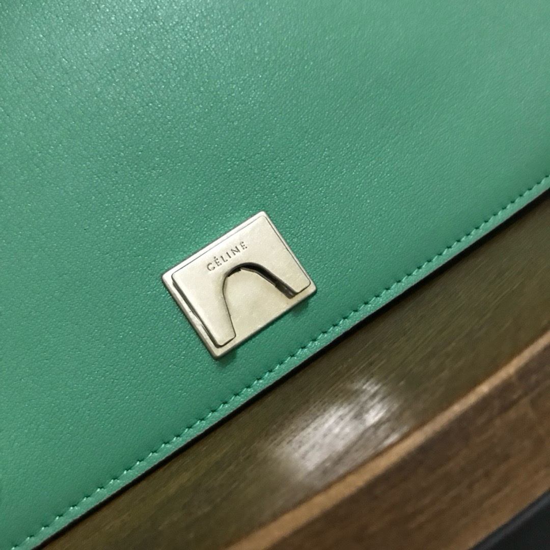 Celine Frame - Image 7