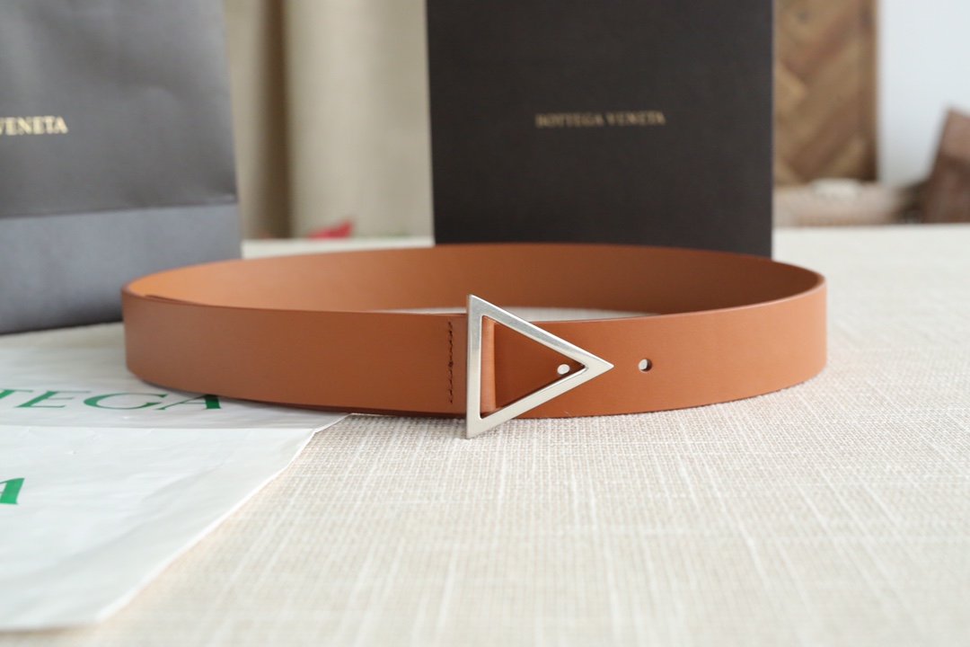 BV Women’s Double-sided Belt Golden Brown