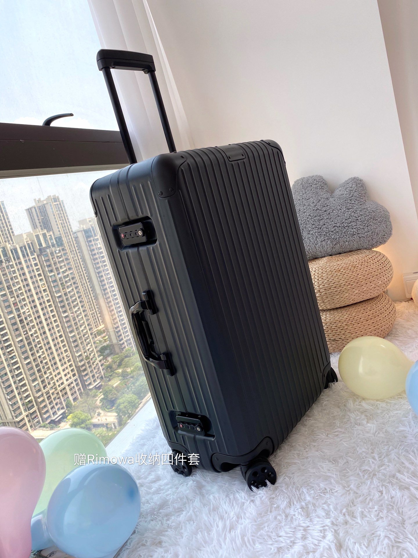 Rimowa Luggage Essential Limbo - Image 8