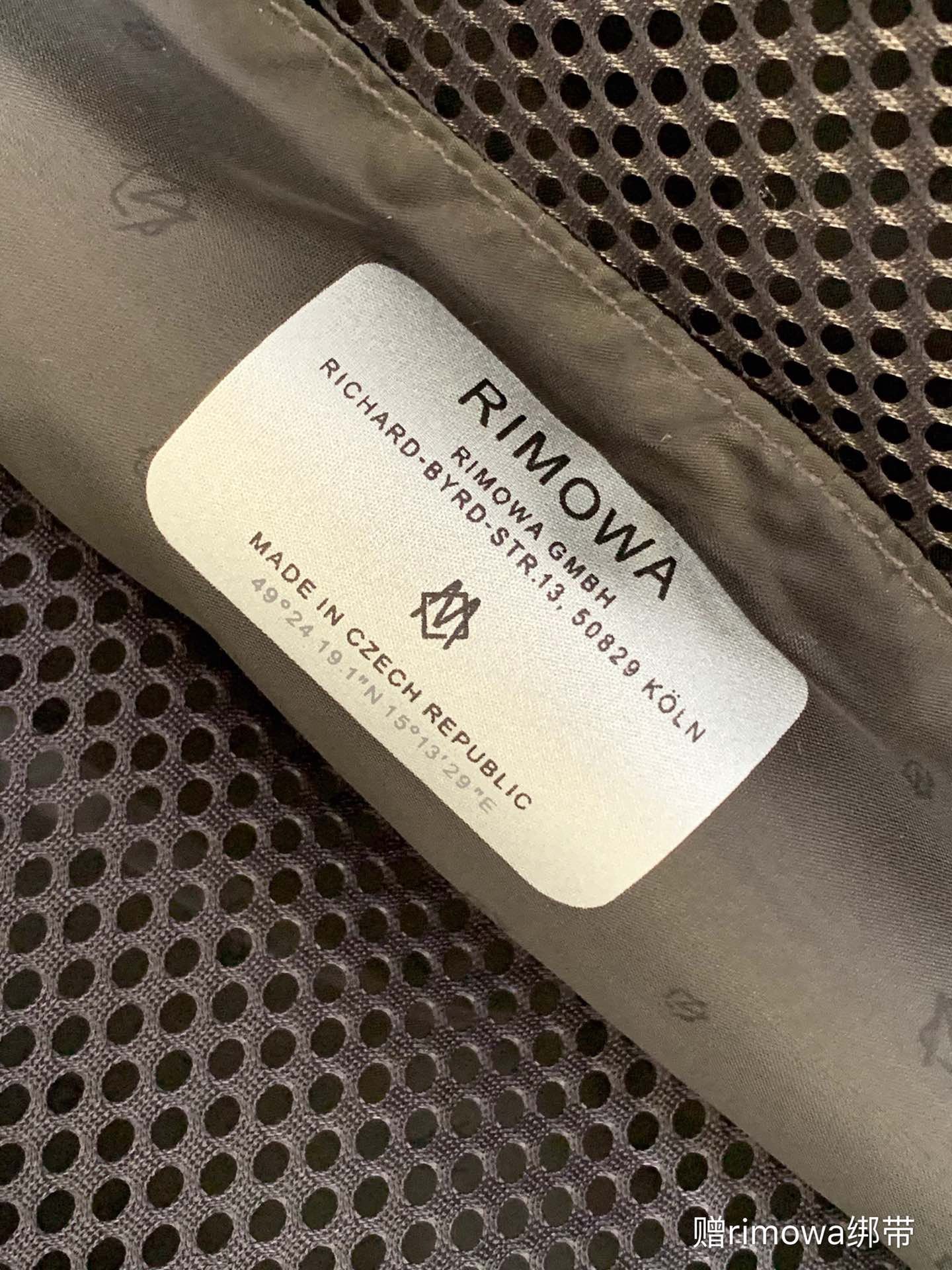 Rimowa Essential Lite - Image 9