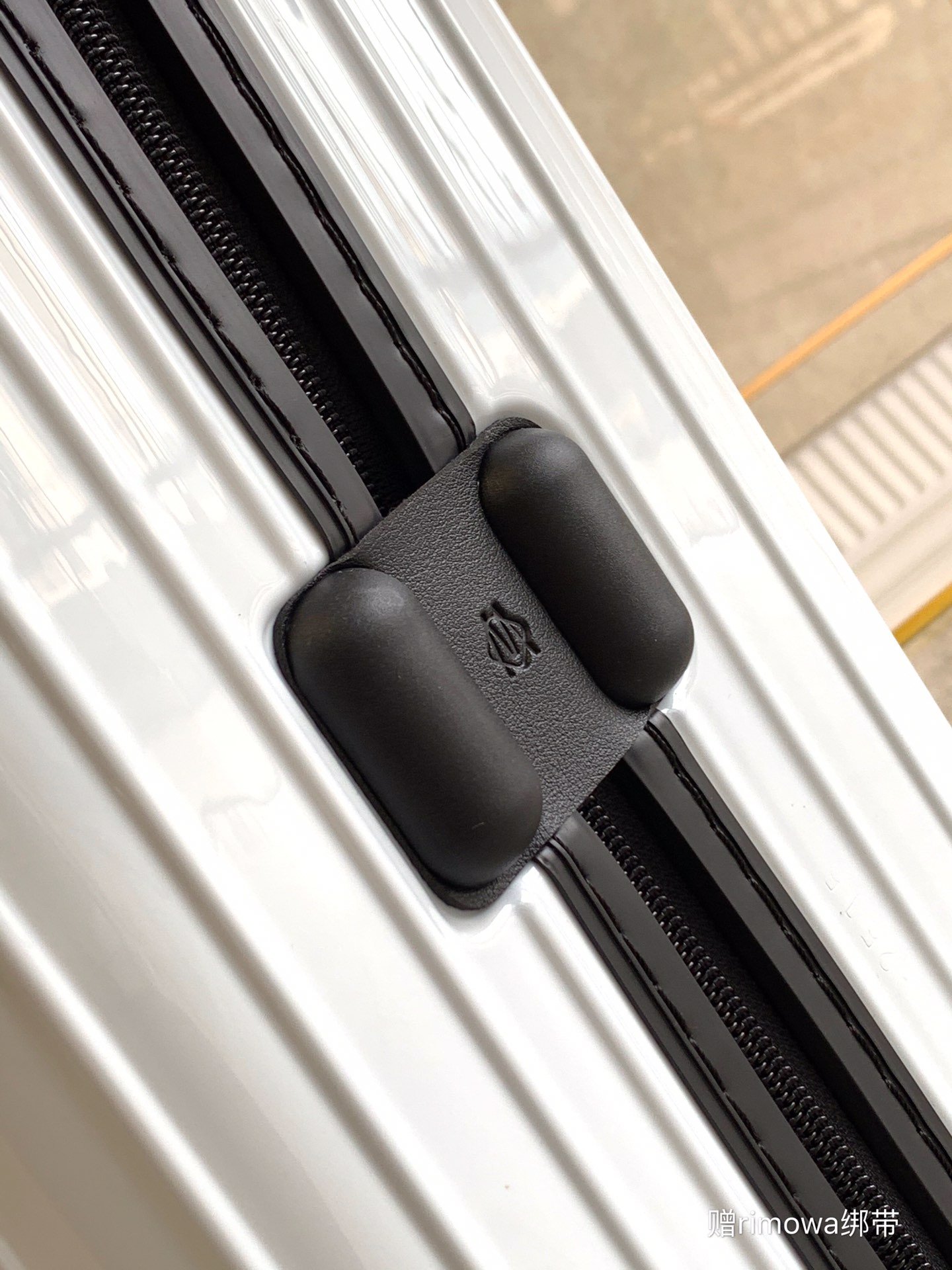 Rimowa Essential Lite - Image 5