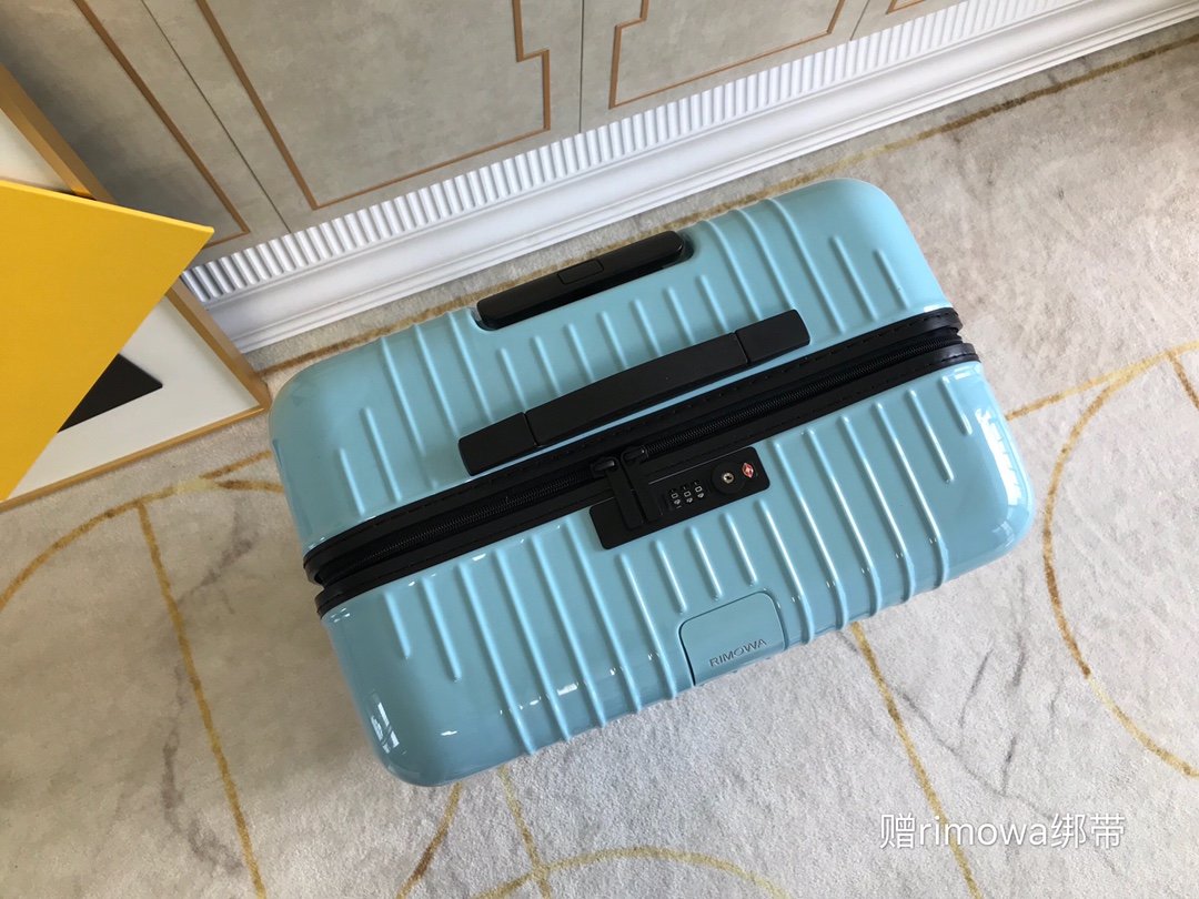 Rimowa Essential Lite - Image 7