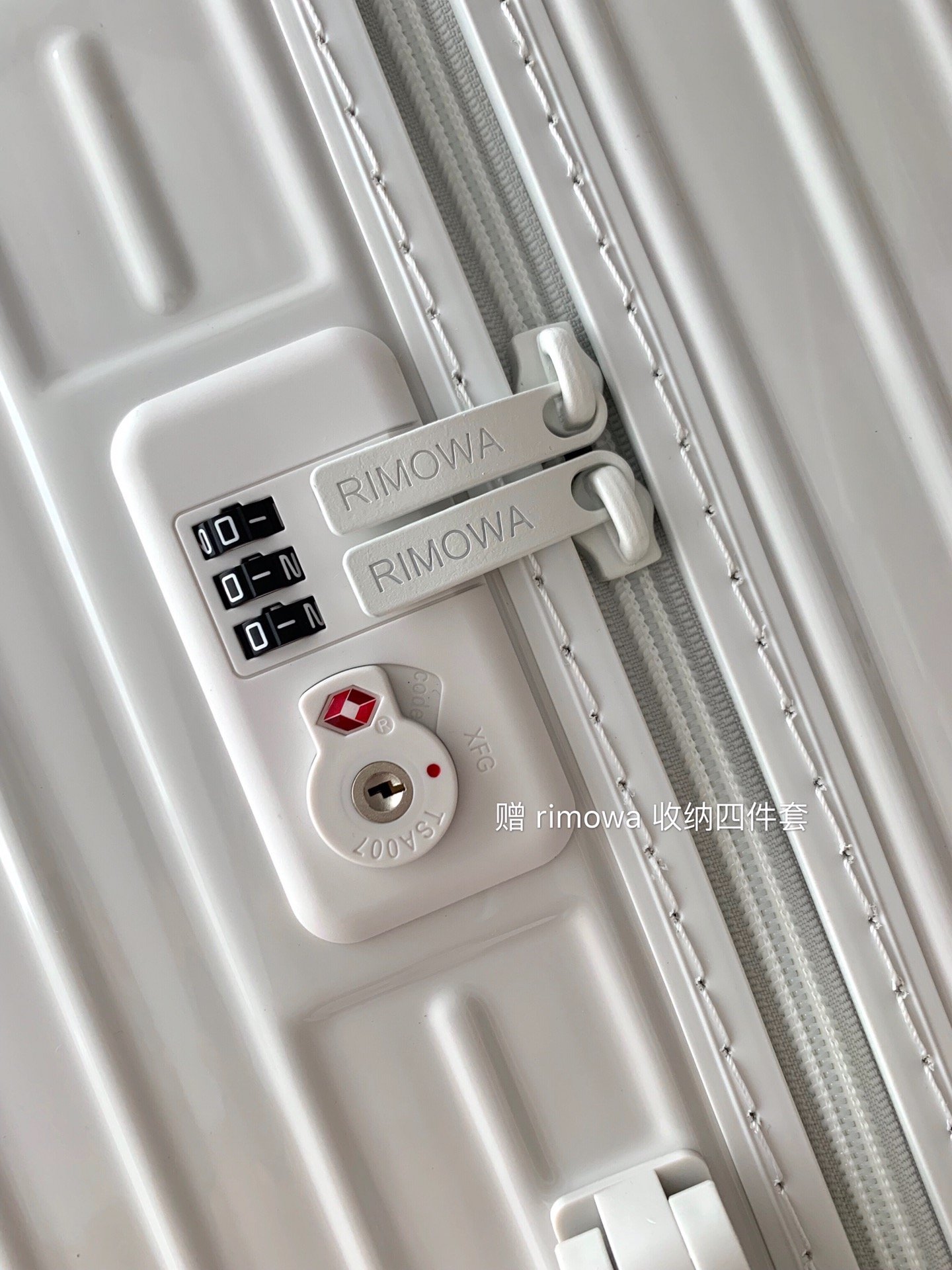 Rimowa Essential Trunk Plus - Image 8