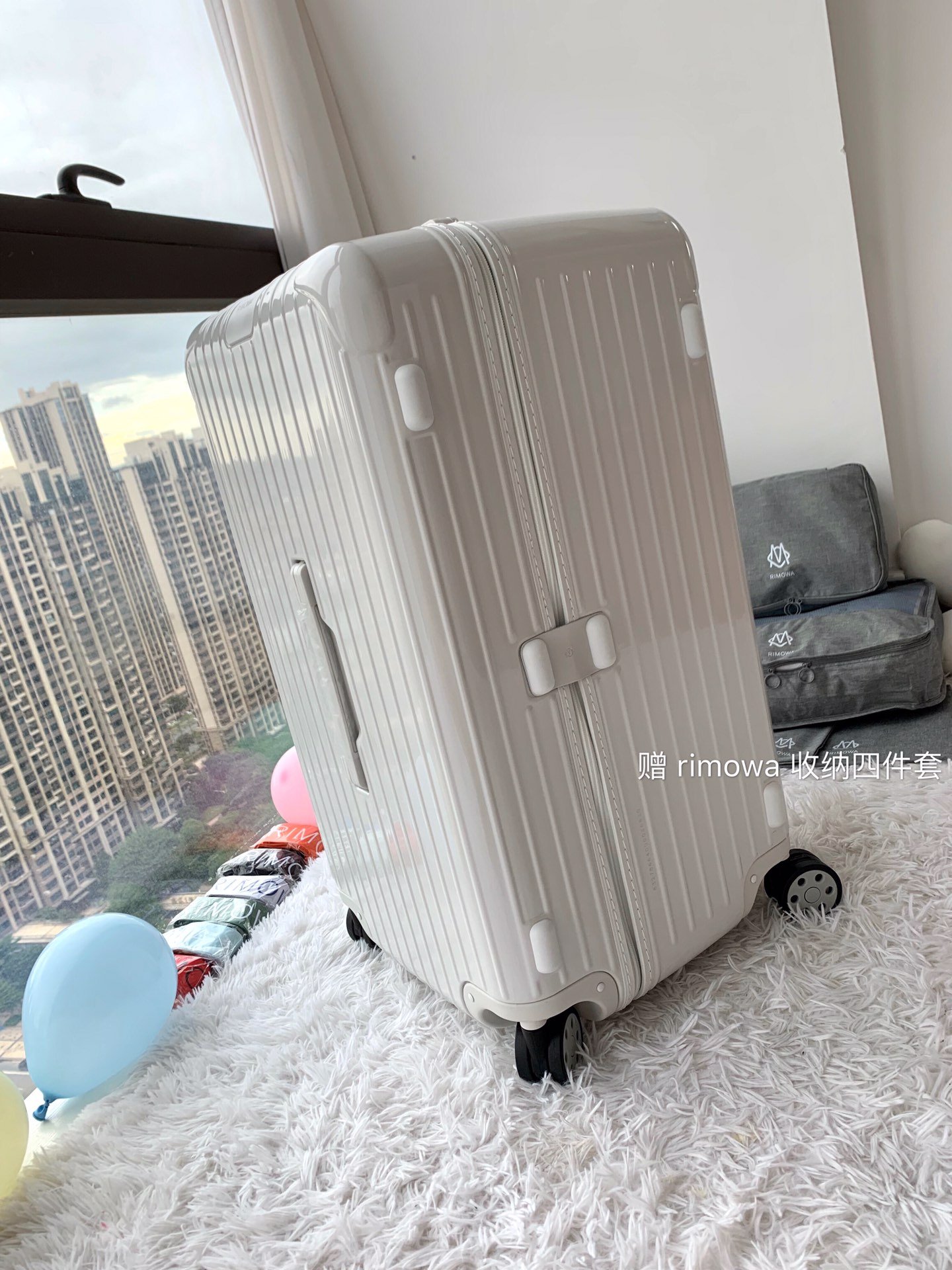 Rimowa Essential Trunk Plus - Image 2