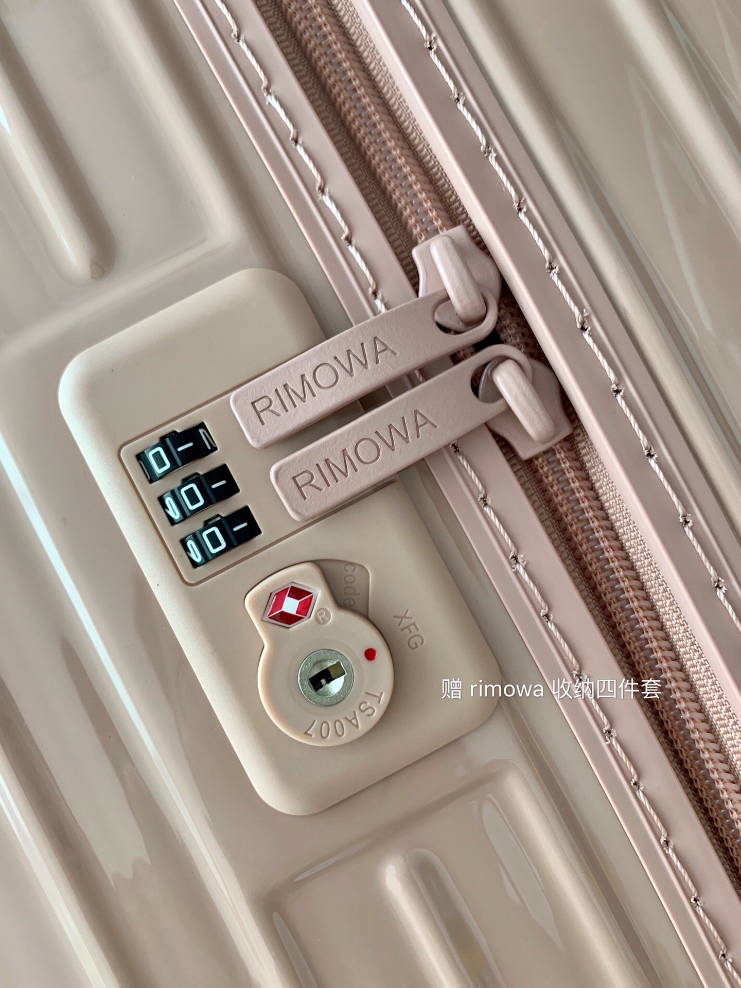 Rimowa Essential Trunk Plus - Image 3