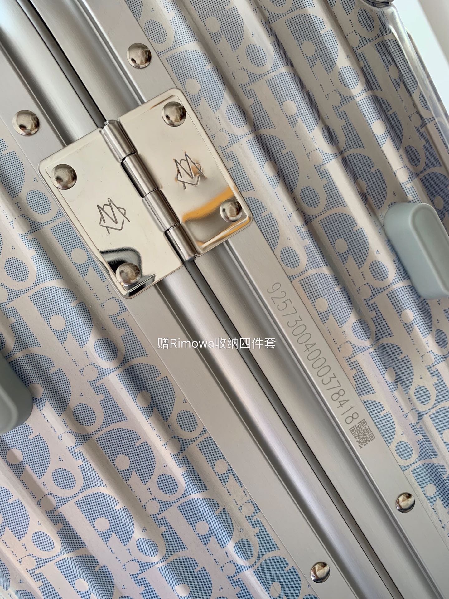 Dior & Rimowa Trunk Suitcase - Image 5