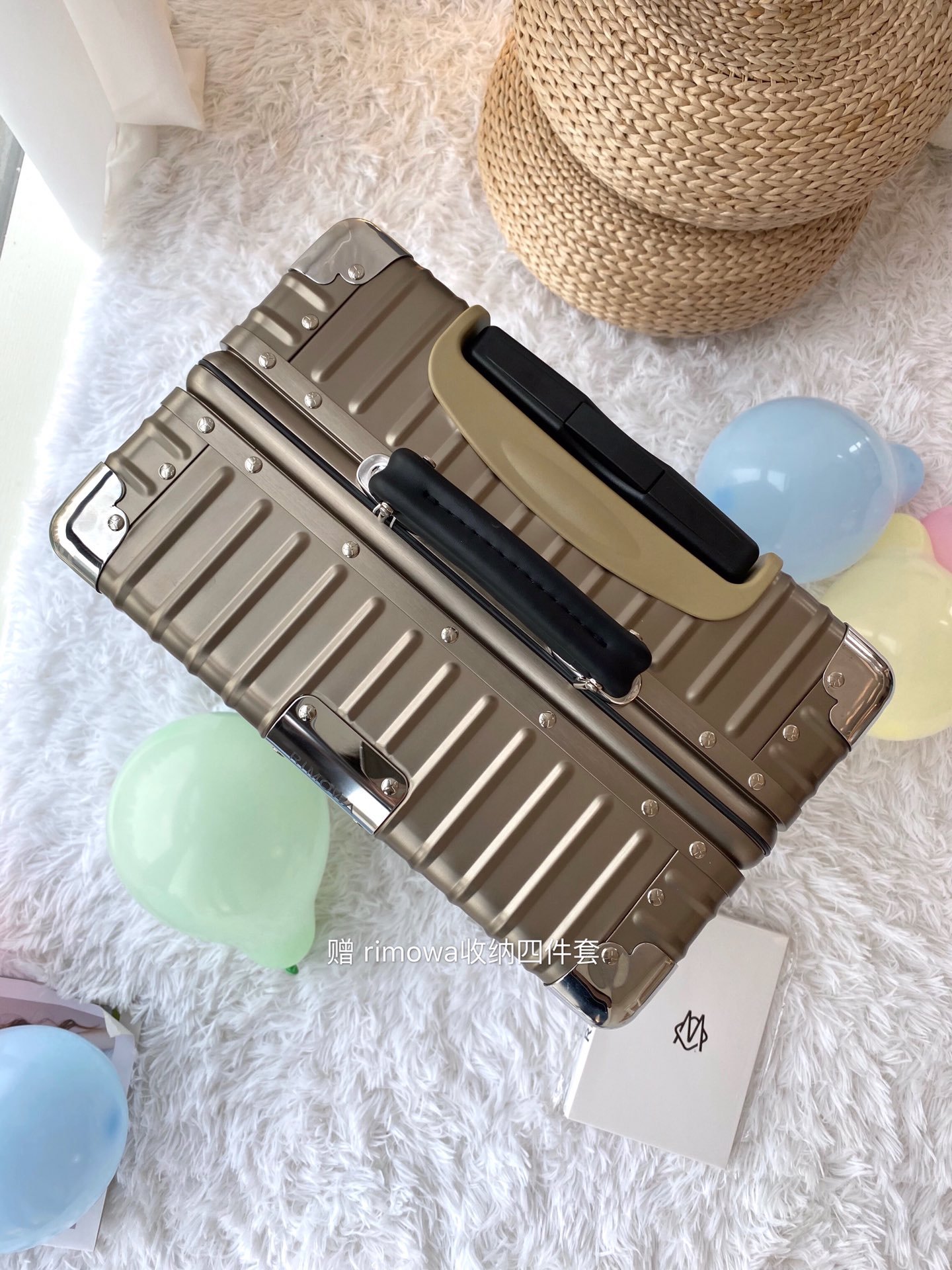 Rimowa Classic Cabin Suitcase - Image 7