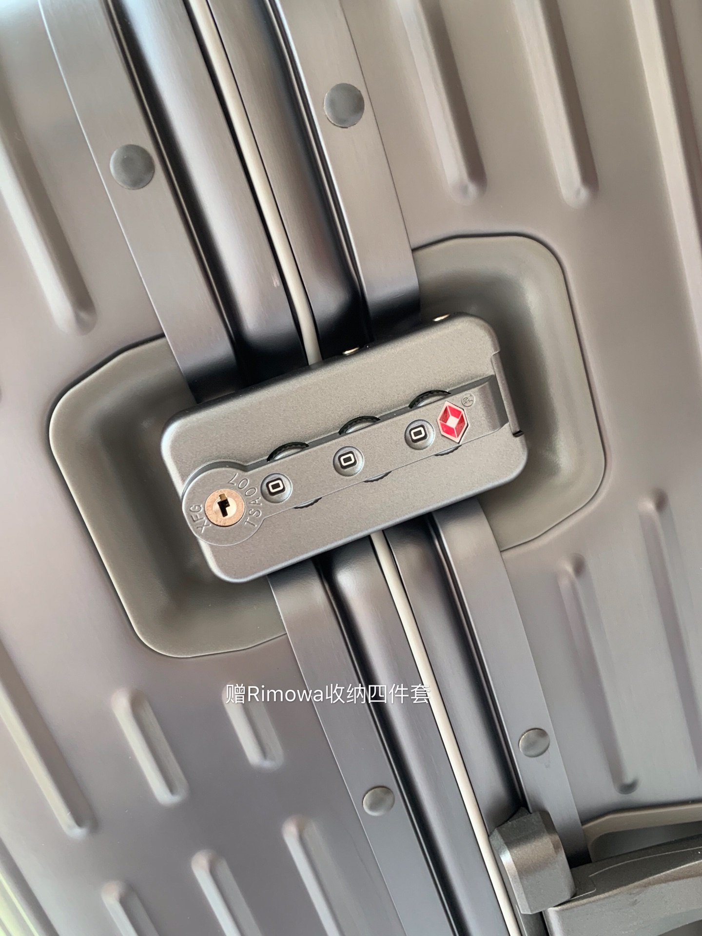 Rimowa Original Cabin Spinner - Image 9