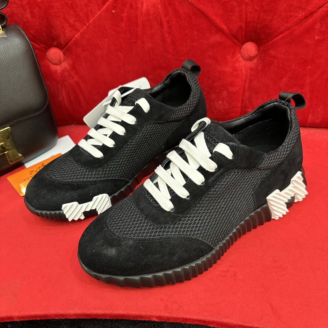 1000018111.jpg Hermes Fully Handmade - Image 1